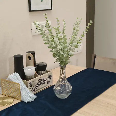 Carol Luxury Апартаменты